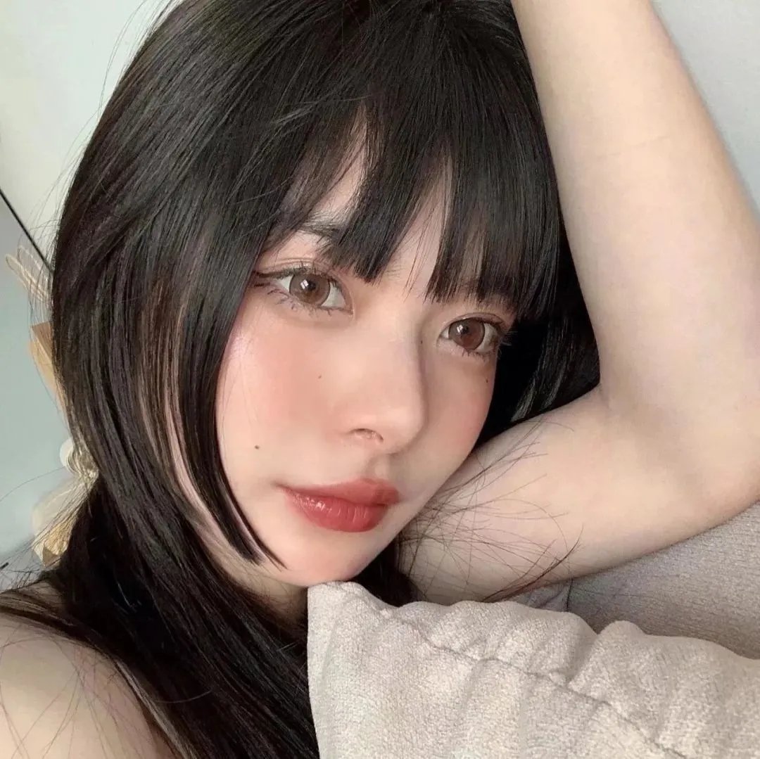 艾莉莎与玛榭拉